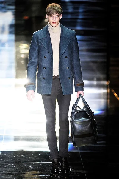Look 20